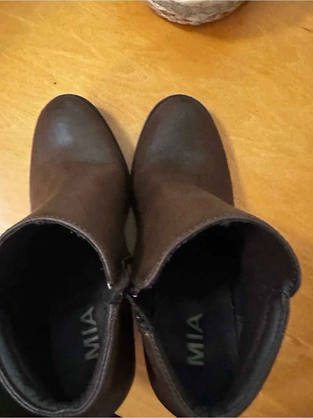 Classic Brown Women’s Ankle Booties - Sleek Side Zip Design